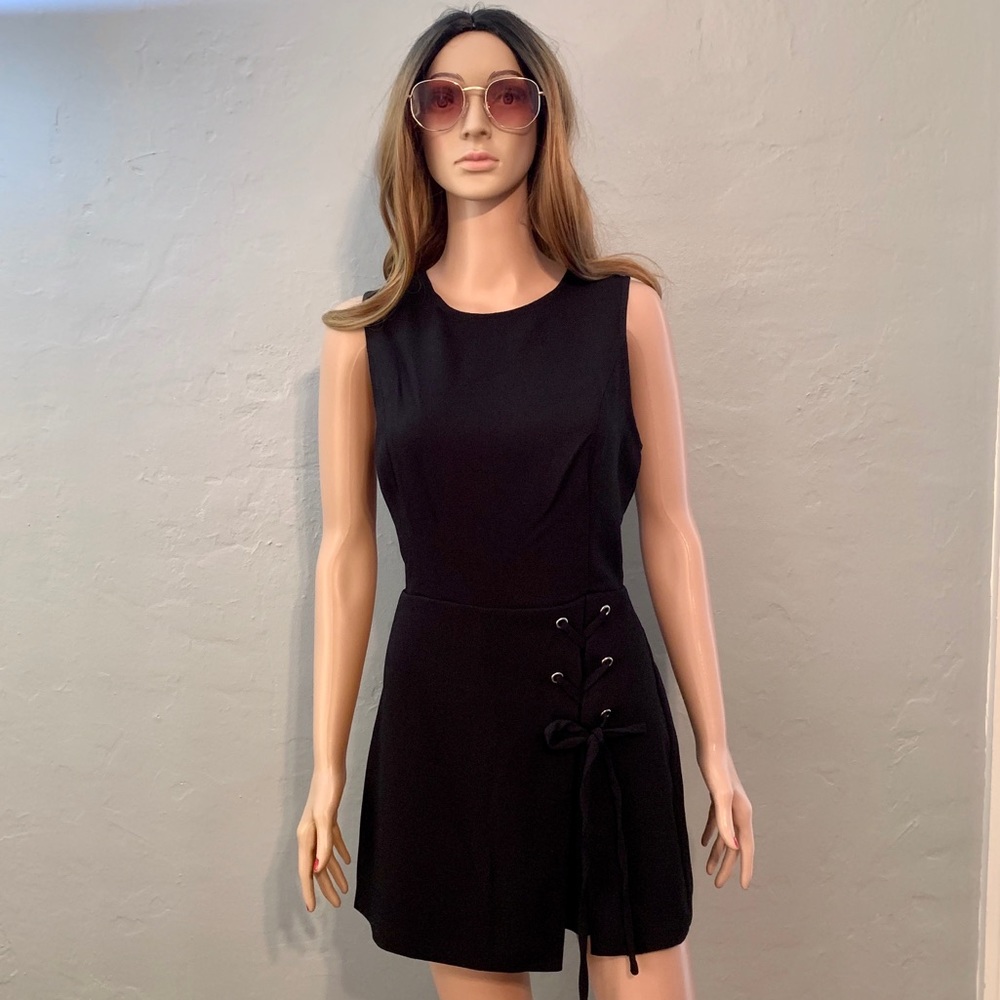 ✨2x49✨BCBG Romper